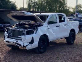 2023 Toyota Hilux 2.4 D-4D Double Cab SR 4×4