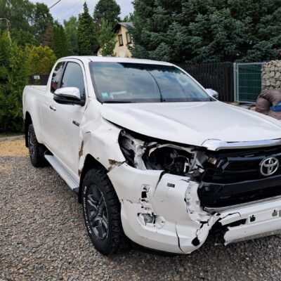 2023 Toyota Hilux 2.8/ 4x4 extra cab