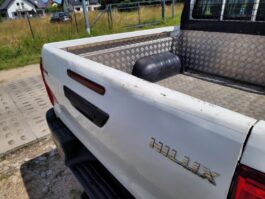 2017 Toyota Hilux 2.4 D-4D Double Cab DLX 4×4