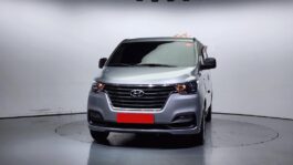 2019  Hyundai  El nuevo Grand Starex  Van 3 plazas  Smart