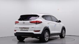 2016  Hyundai  Tucson  Diésel 1.7 2WD  Moderno