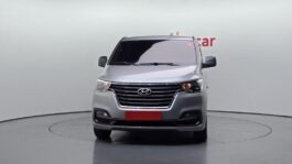 2019  Hyundai  El nuevo Grand Starex  Van 5 plazas  Smart