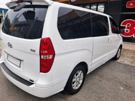 2008 Hyundai Grand Starex CVX de lujo